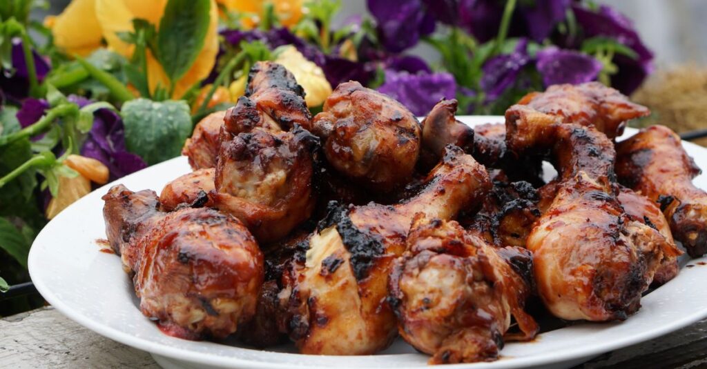découvrez notre sauce barbecue maison à la bière ambrée, parfaite pour sublimer vos grillades avec une saveur riche et authentique.