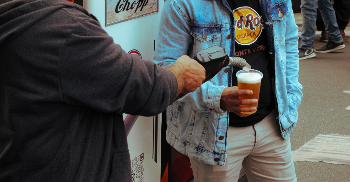découvrez nos distributeurs de bière pour la maison, faciles à utiliser et parfaits pour savourer une bière fraîche à tout moment chez vous.