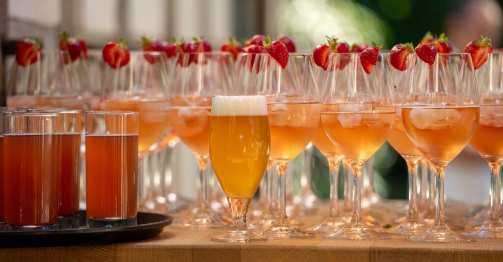découvrez notre sélection de bières sans alcool, alliant saveur et légèreté pour une expérience rafraîchissante sans compromis.